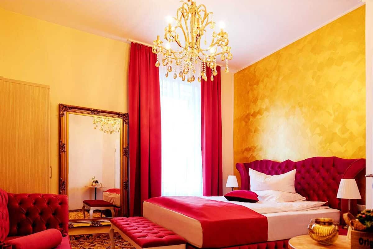 Quarto luxo | Quartos à prova de som, Wi-Fi de cortesia, roupa de cama