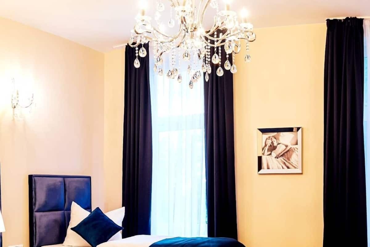 Quarto luxo (4 Persons) | Quartos à prova de som, Wi-Fi de cortesia, roupa de cama