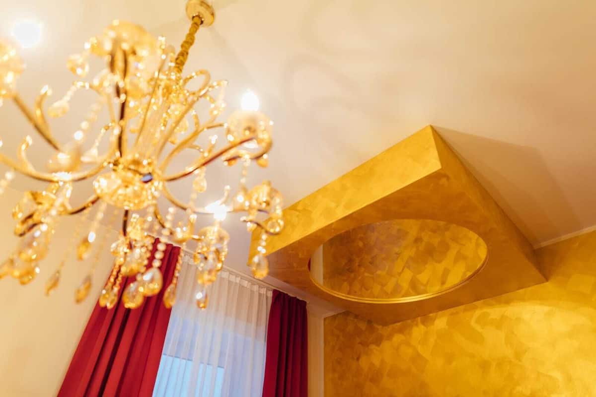 Quartos à prova de som, Wi-Fi de cortesia, roupa de cama