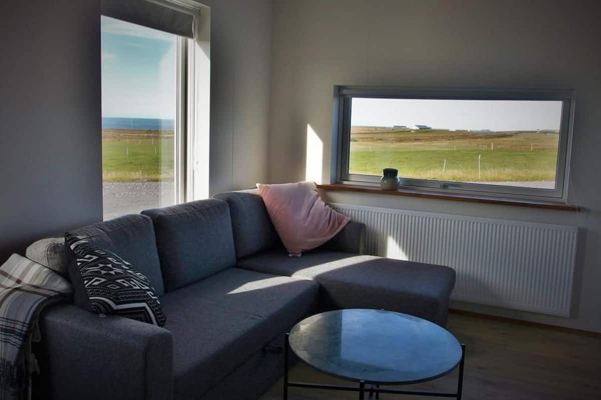 Family Room | Desk, rollaway beds, free WiFi, bed sheets
