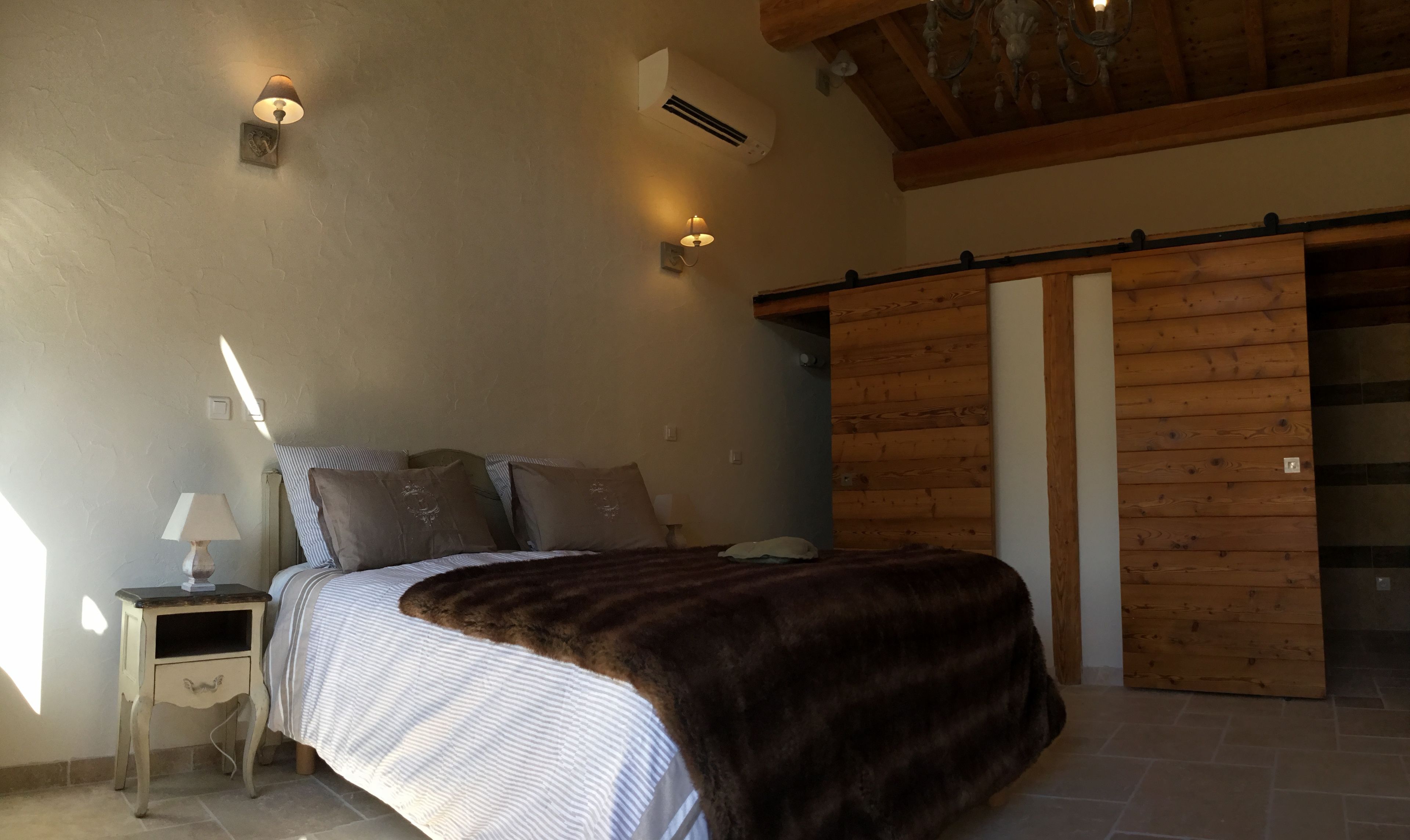 Chambre Double (La Sant Roumé) | Décoration personnalisée, ameublement personnalisé