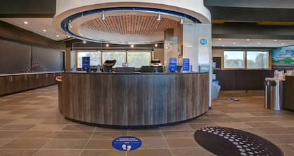 Tru by Hilton Grand Prairie