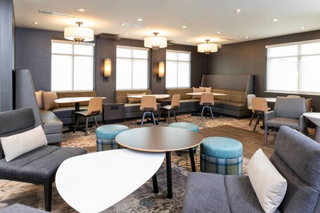 Residence Inn Indianapolis South Greenwood - Image 12