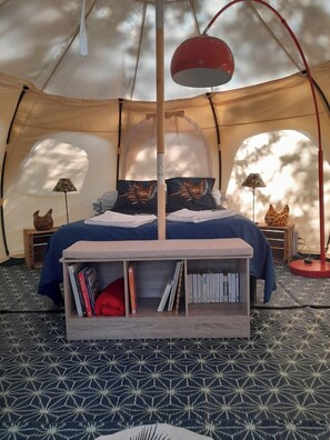 Tent | Blackout curtains, iron/ironing board, free WiFi - Le Clos des Epinettes (Angé)
