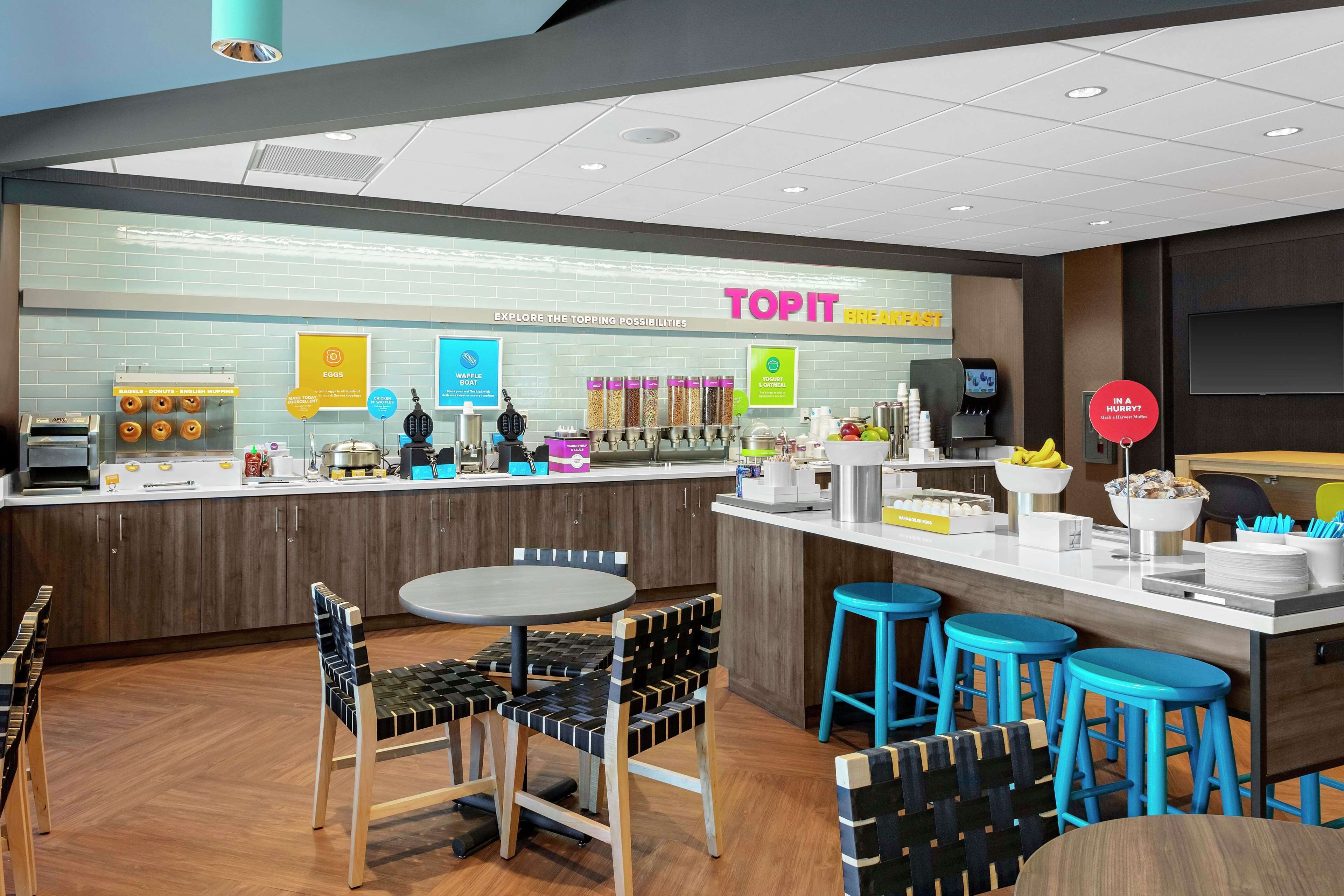 free daily on-the-go breakfast