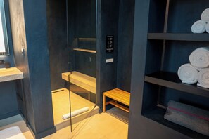 Villa (Nobu) | Bathroom | Designer toiletries, hair dryer, bathrobes, towels