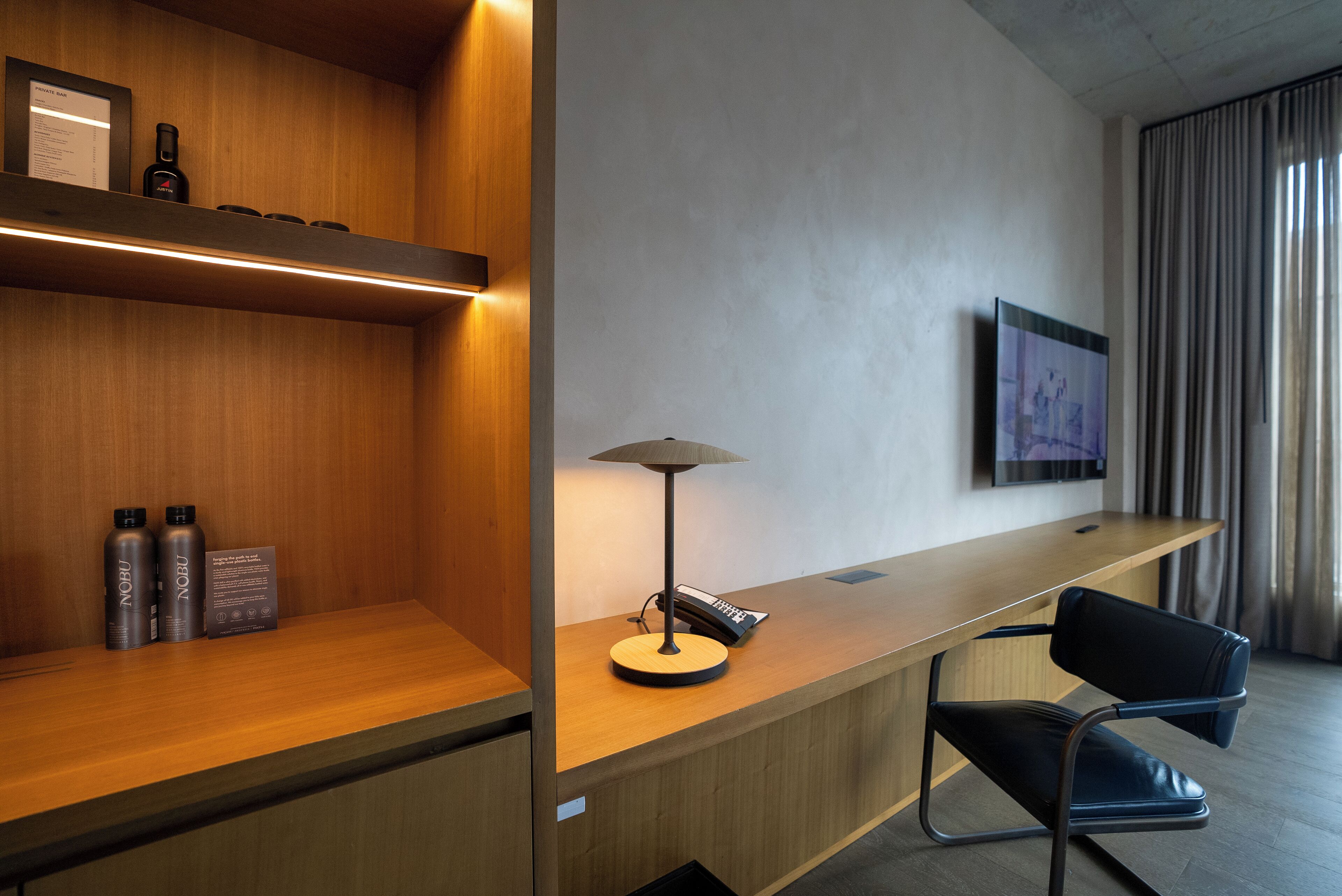 in-room safe, desk, laptop workspace, blackout curtains