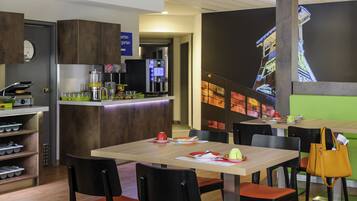 Daily buffet breakfast (EUR 15 per person)