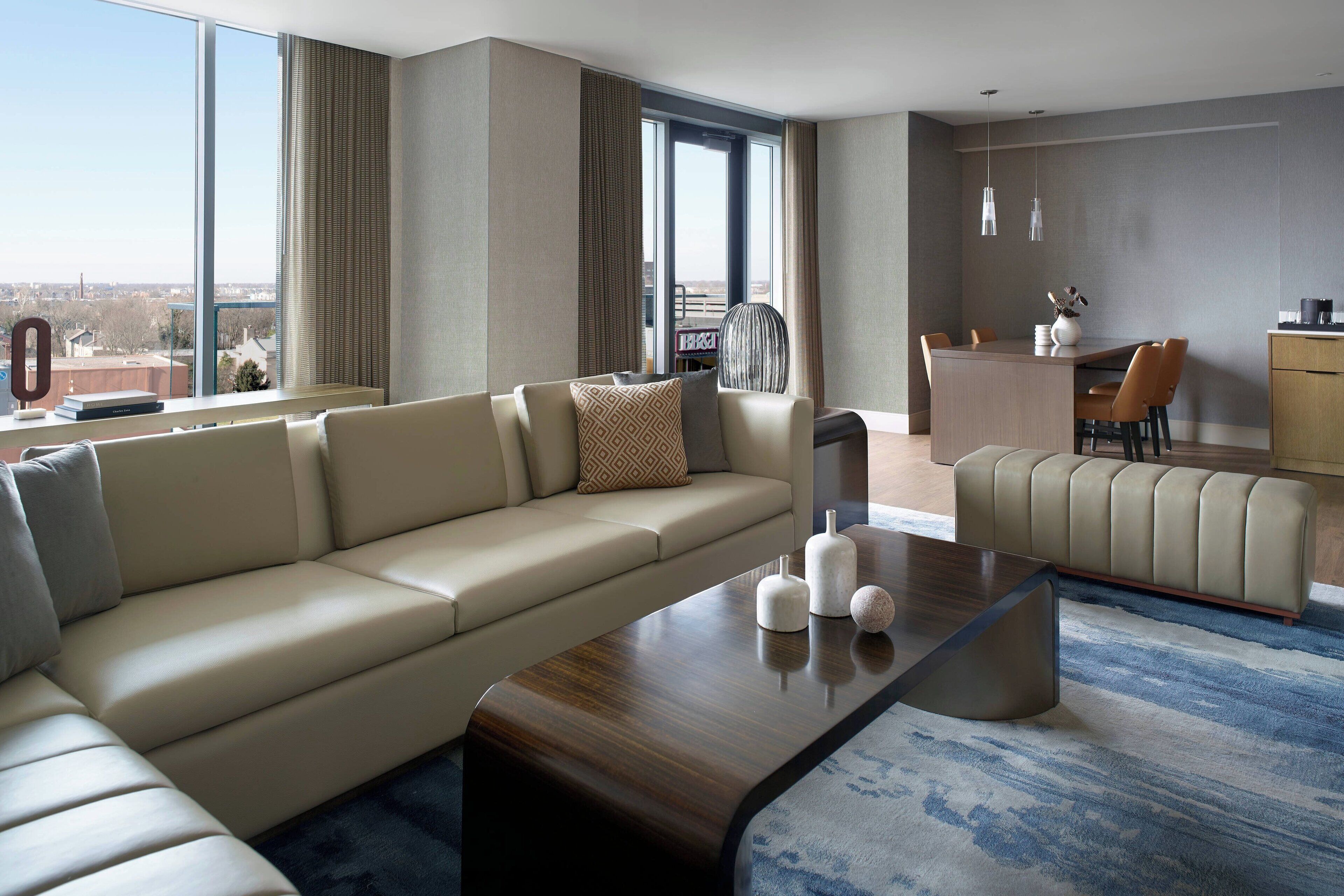 hypo-allergenic bedding, in-room safe, desk, laptop workspace