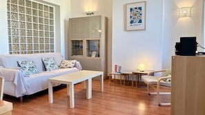 Televisión y reproductor de DVD