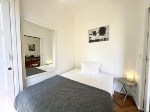 1 quarto, ferros/tábuas de passar roupa, Wi-Fi de cortesia