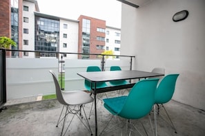 Apartment, 3 Schlafzimmer | Terrasse/Patio