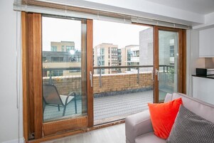 Apartment, 2 Bedrooms | Terrace/patio