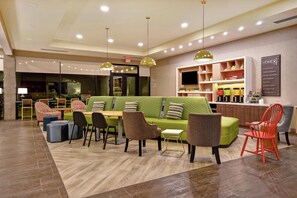 Lobby - Home2 Suites by Hilton Jekyll Island (Jekyll Island)