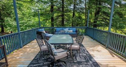 Light up your nights on the deck at the "Hillcrest" cottage in Eagles Mere.