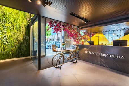 Occidental Diagonal 414 - view 3