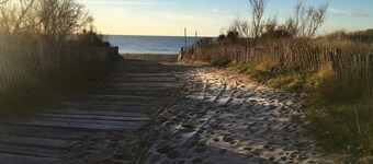 Nice villa in residence CLOS DE SOCORRO with pool, 2 bedrooms, great View, PORTIRAGNES PLAGE