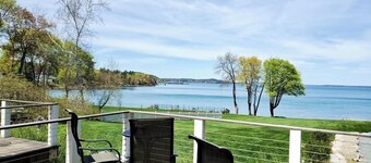 Saltair Inn Waterfront B&B