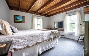 3 makuuhuonetta, silitysrauta/-lauta, Wi-Fi, vuodevaatteet