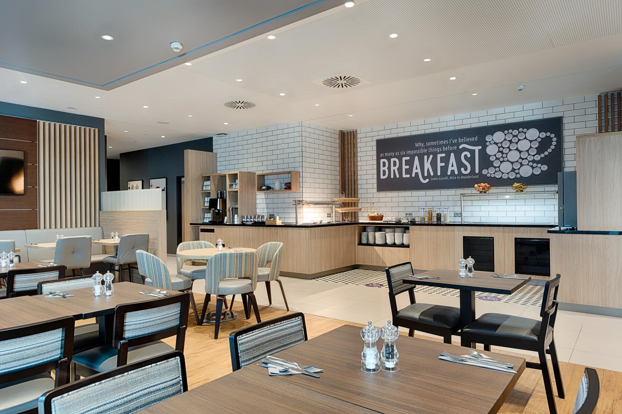 Photo - Premier Inn Frankfurt Westend