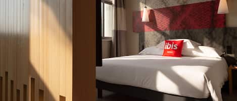 Kahden hengen superior-huone | Työpöytä, kannettavalle tietokoneelle sopiva työtila, pimennysverhot