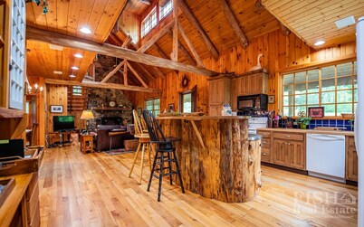 Solo trae a tu familia y relájate en "Glen Eagles Lodge" en Eagles Mere