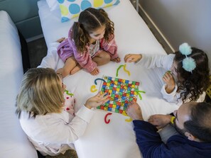 Superior Room, 2 Single Beds, City View - Ibis Styles East Perth (East Perth)