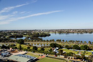 Deluxe Room, 1 King Bed, River View | View from room - Ibis Styles East Perth (East Perth)