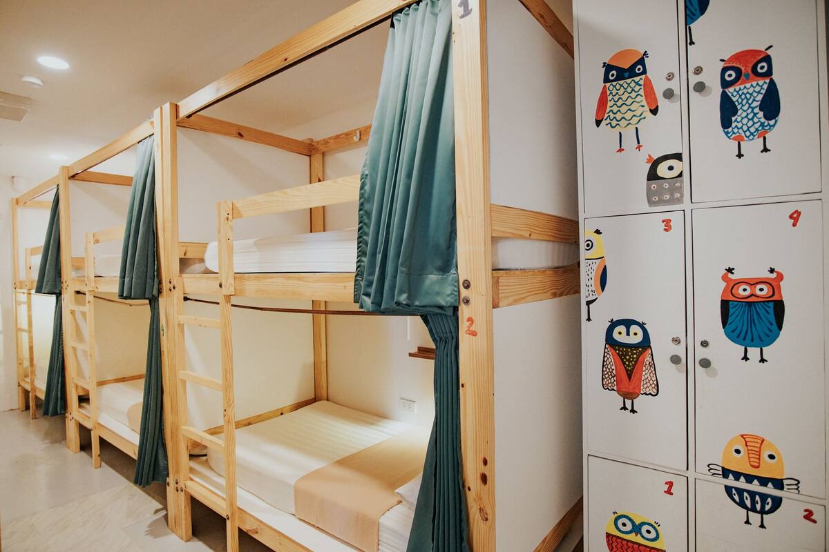 Premium bedding, free WiFi, bed sheets