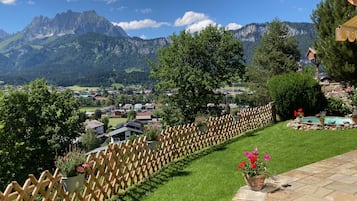 Romantic Apartment, 3 Bedrooms, Kalkstein | Terrasse/Patio