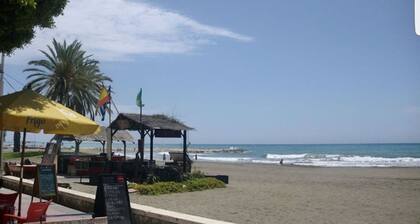 Apto. 1ª Linea de playa. Gran terraza con vistas al mar. Paseo Maritimo EL Palo