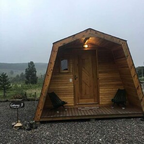 Romantic Cabin, Garden View | Premium bedding, pillowtop beds, desk, blackout drapes - Pousada Bolicho Guabiroba (Cambara do Sul)