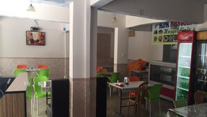 Breakfast, lunch and dinner served  - Ada Pansiyon (Samandagi)