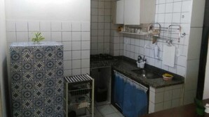 Shared kitchen - Hostel Moriah Búzios (Búzios)