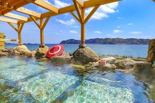 Baño termal público