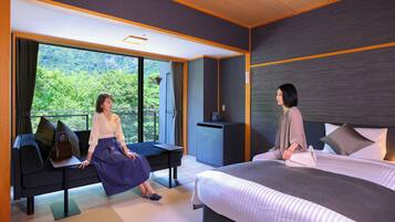 Japanese Style Room, Non Smoking | In-room safe, free WiFi, bed sheets