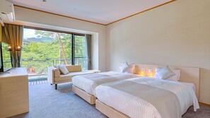 Standard Twin Room(Barrier Free) - Indoor Bath - Non-Smoking | Safe på rommet, wi-fi (inkludert) og sengetøy