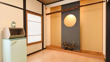 Japanese Style Room for 6 Guests | Minibar, in-room safe, free WiFi