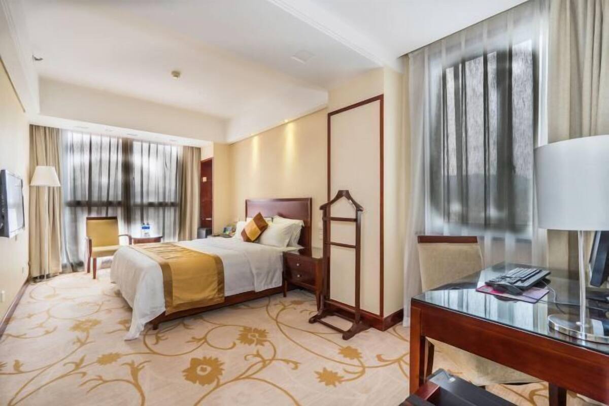Cortinas blackout, camas extra, wifi gratis y ropa de cama 