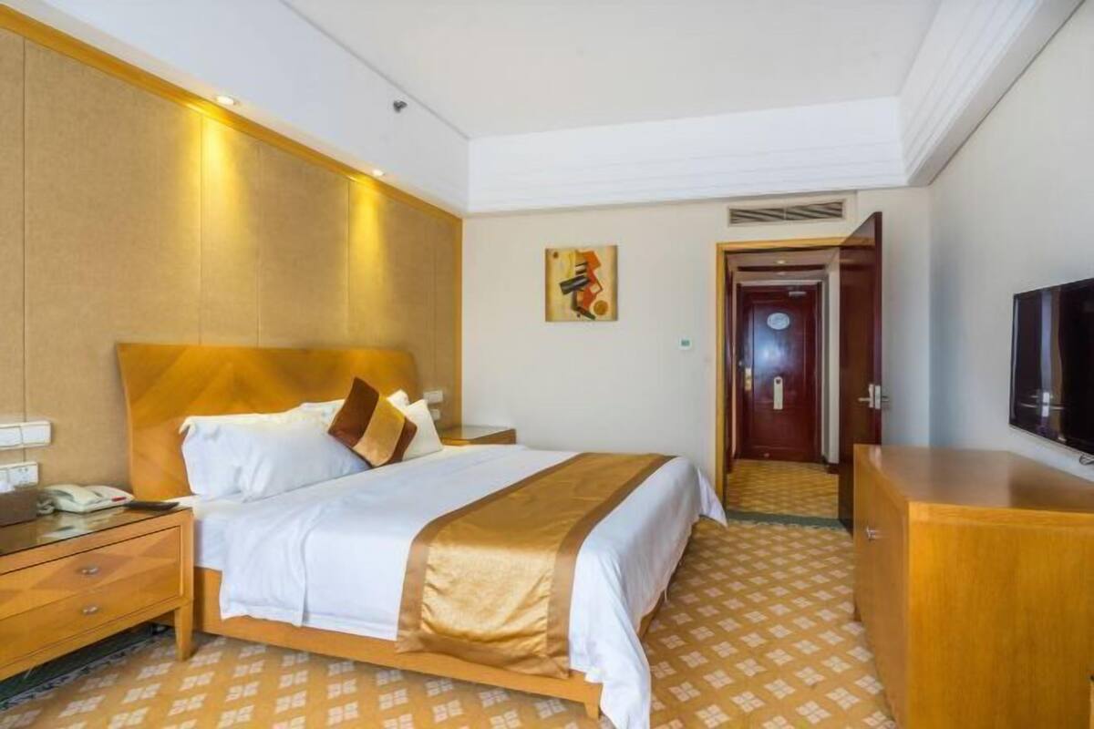 Cortinas blackout, camas extra, wifi gratis y ropa de cama 