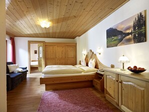 Family Suite, Mountain View - Hotel Traube (Pettneu am Arlberg)