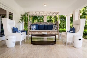 Terrace/patio - WALKING DISTANCE TO THE BEACH (Casa De Campo)