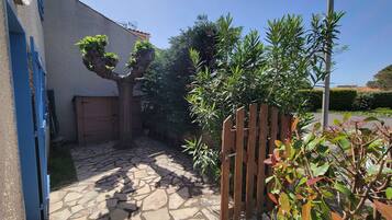 Enceinte de lâhĂ©bergement