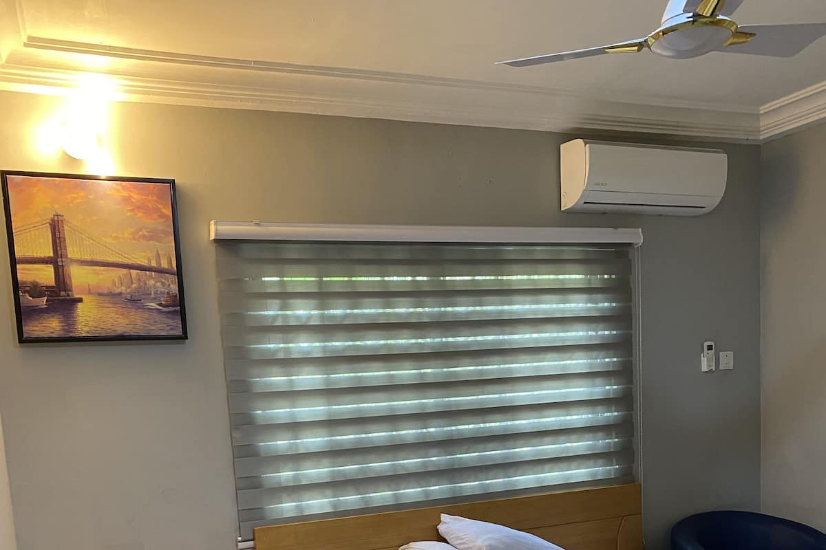 Executive Double Room | Desk, laptop workspace, iron/ironing board, free WiFi