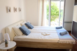 Departamento superior, con acceso para personas discapacitadas, vista al resort | 1 habitación, camas con efecto memoria y wifi gratis 