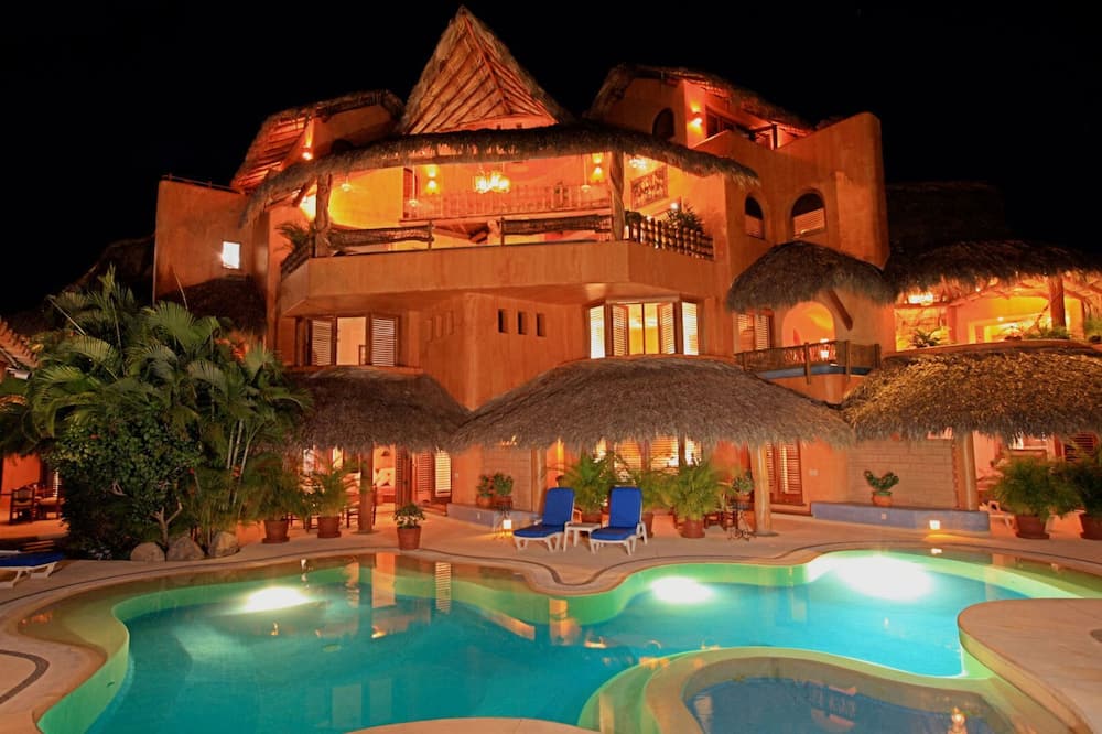 Villa Carolina Boutique Hotel
