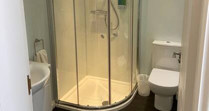 Ivy Cottage Serviced Accommodation