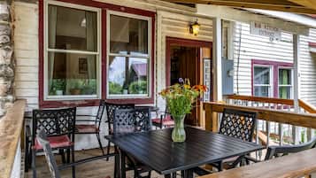 Shared fridge, microwave, coffee/tea maker, electric kettle