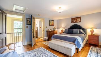 Habitación doble superior, baño en la habitación (Blue Heaven) | 1 habitación, decoración personalizada y muebles diferentes