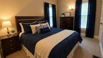 3 bedrooms, desk, iron/ironing board, travel crib